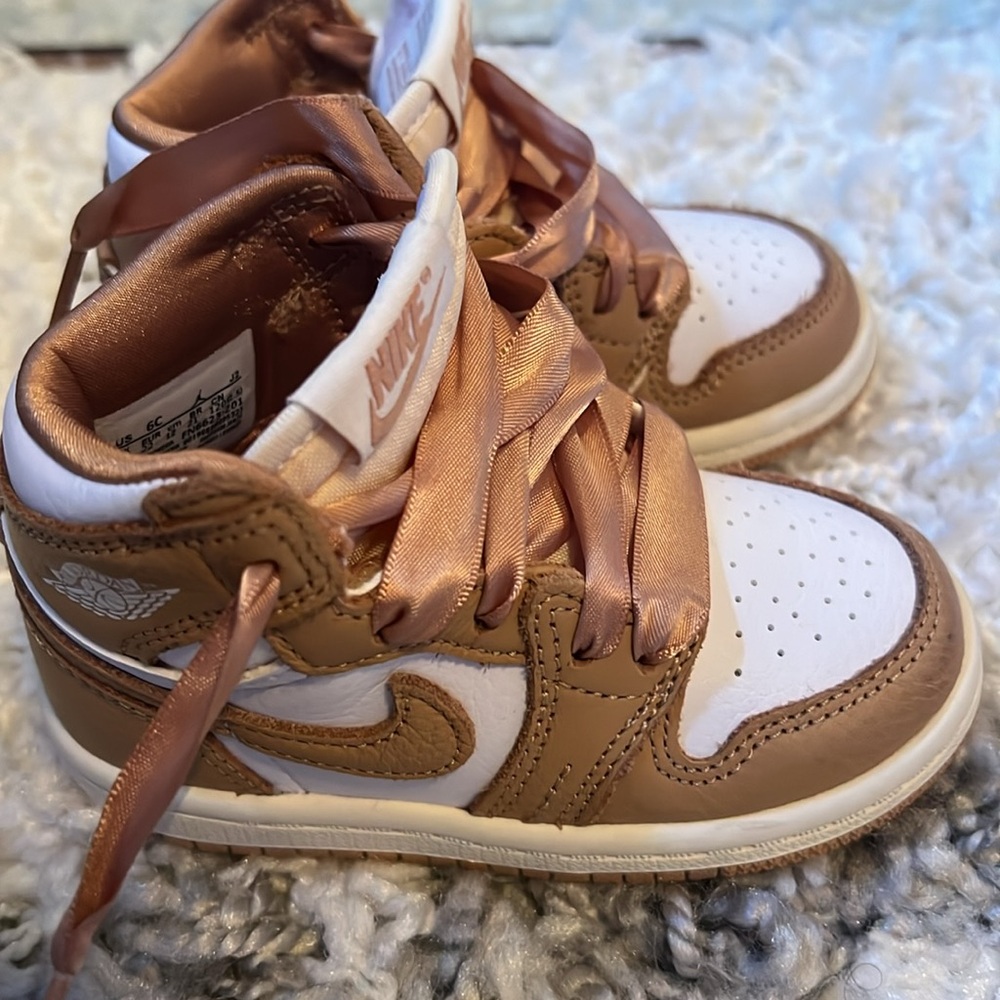 Toddler jordan 1 brand new no box size 6c
